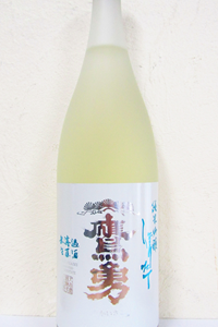鷹勇 純吟しぼりたて 無濾過生原酒 1.8L